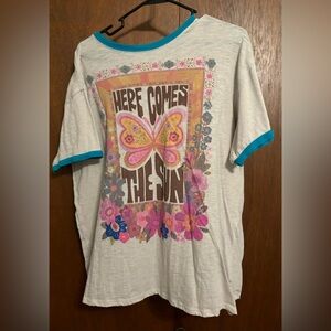 Women’s small natural life t-shirt